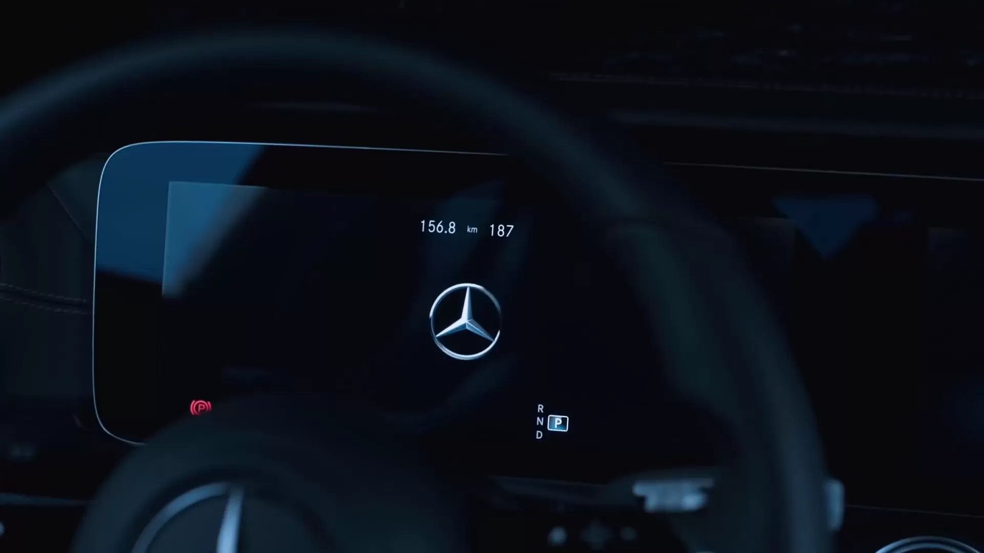 Mercedes E-Class - interior Exterior and Drive